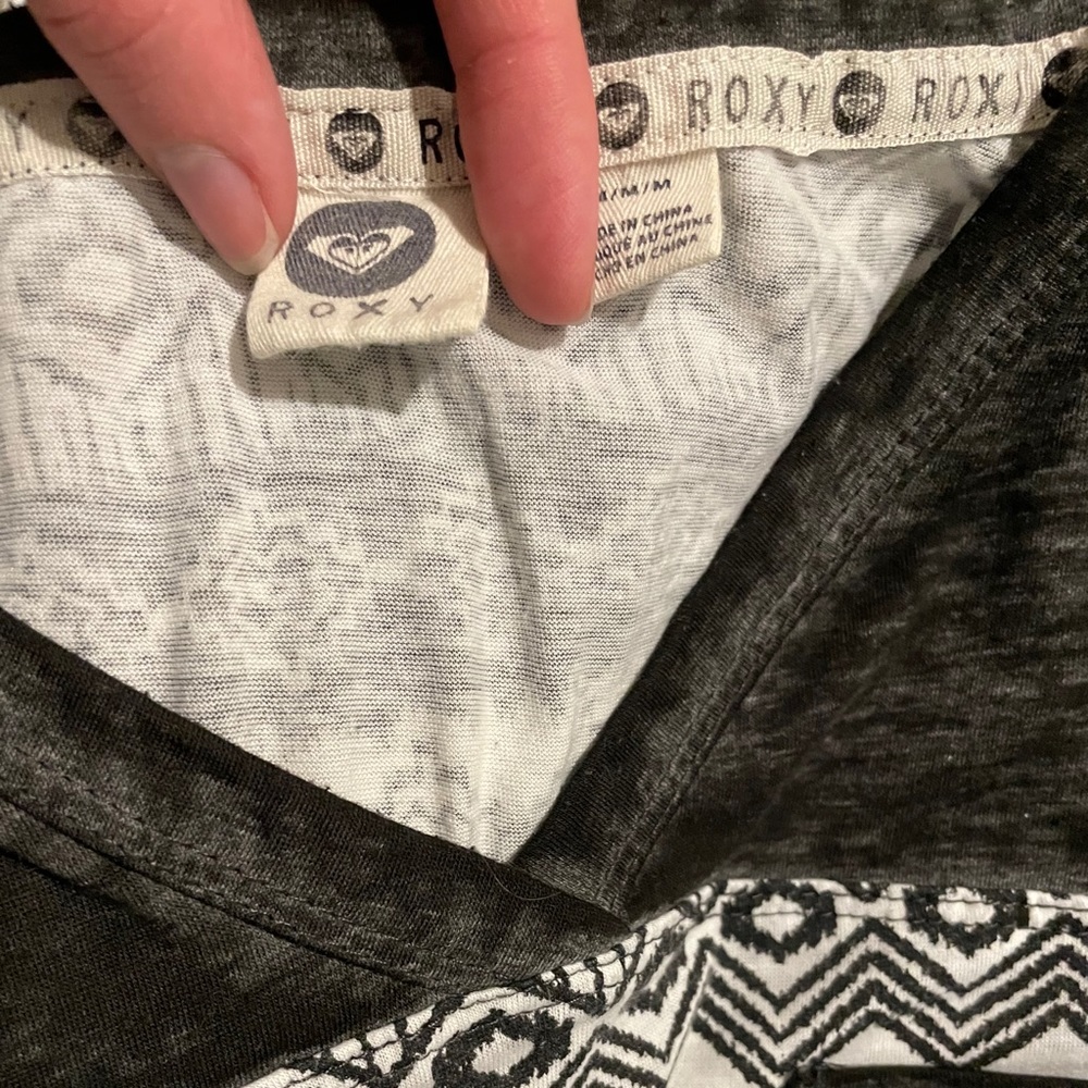 Roxy Patterned Top - Picture 4 of 4